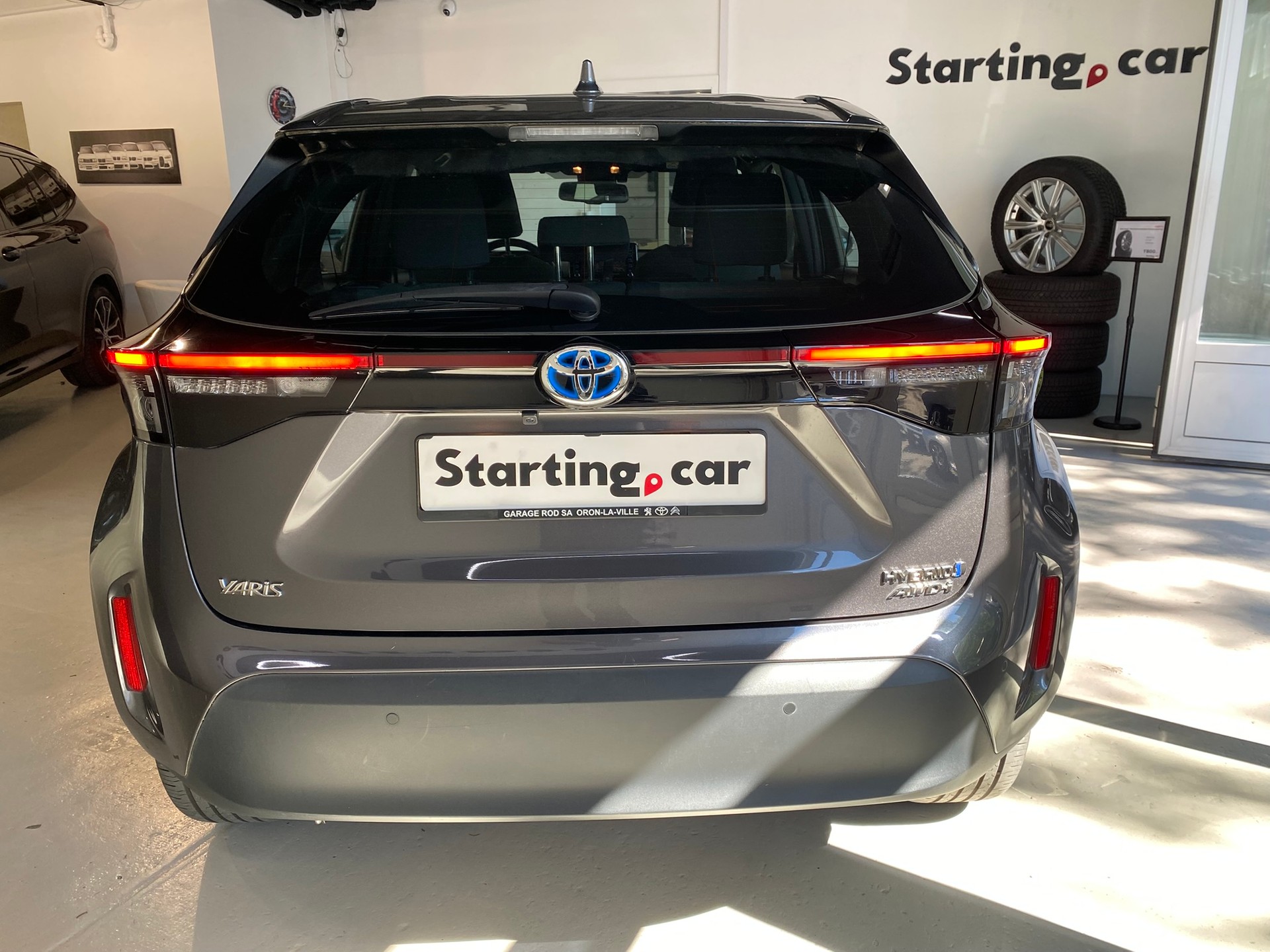 TOYOTA Yaris Cross 1.5 Trend e-CVT AWDi-image-8