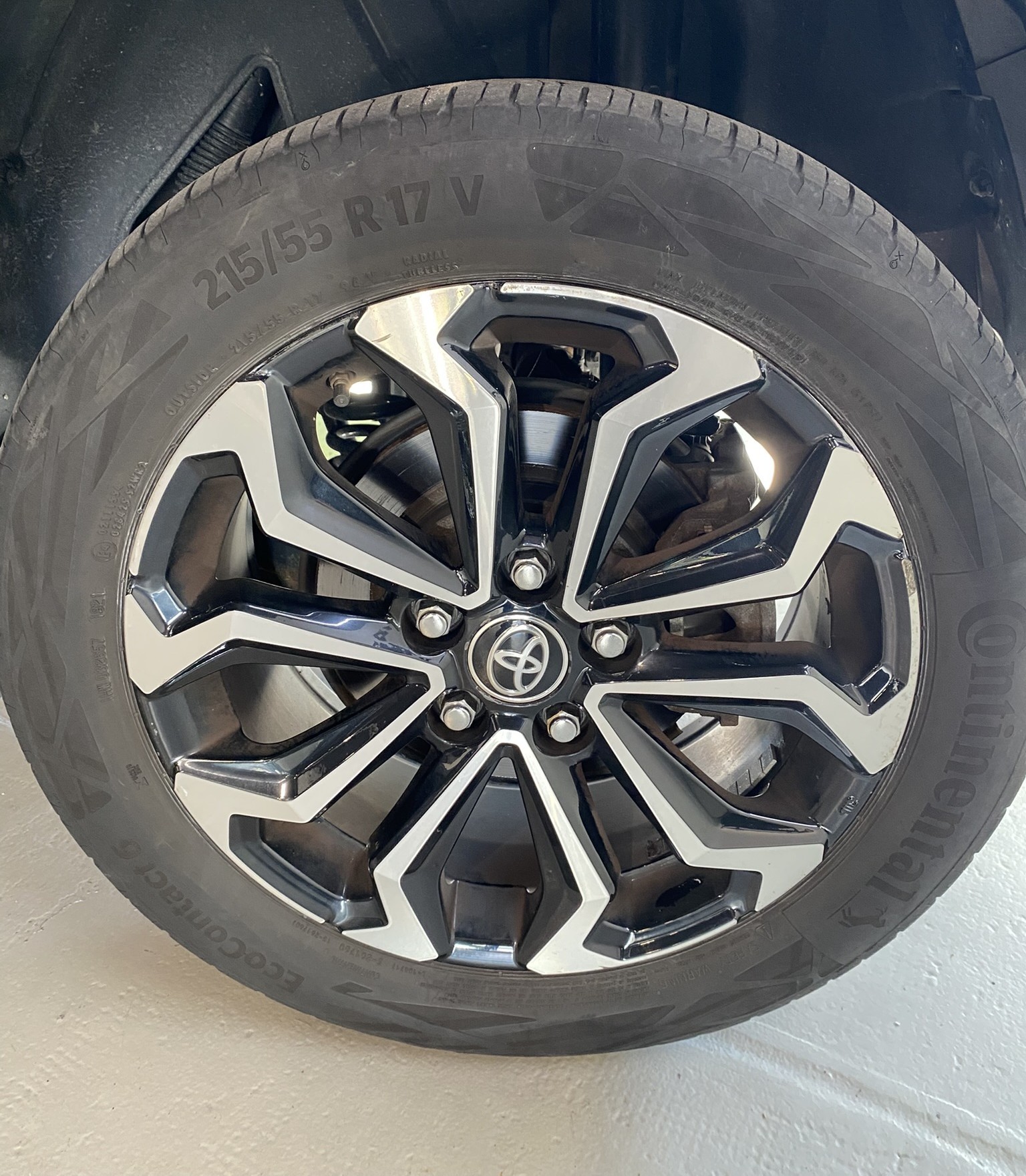 TOYOTA Yaris Cross 1.5 Trend e-CVT AWDi-image-31