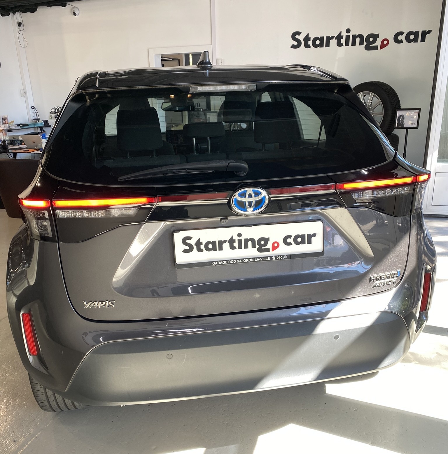 TOYOTA Yaris Cross 1.5 Trend e-CVT AWDi-image-7