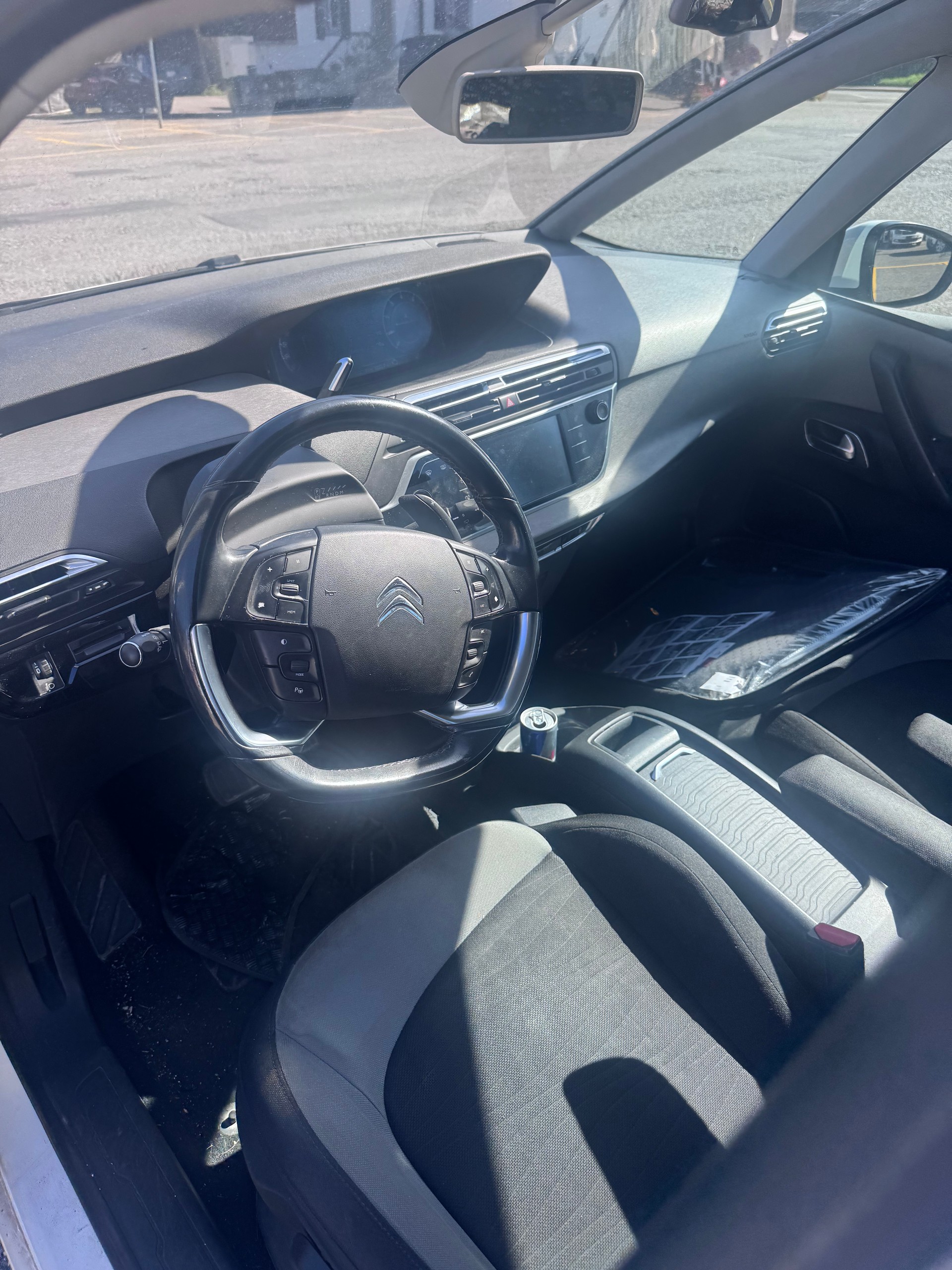 CITROEN Grand C4 Picasso 1.6i 16V e-THP Séduction-image-1