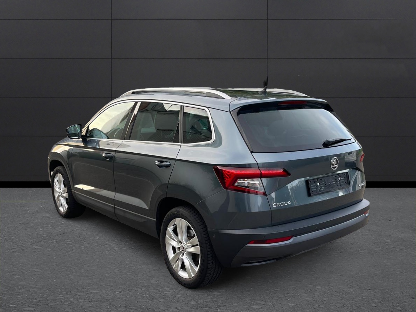 SKODA Karoq 2.0 TDI CR Style 4x4 DSG-image-7