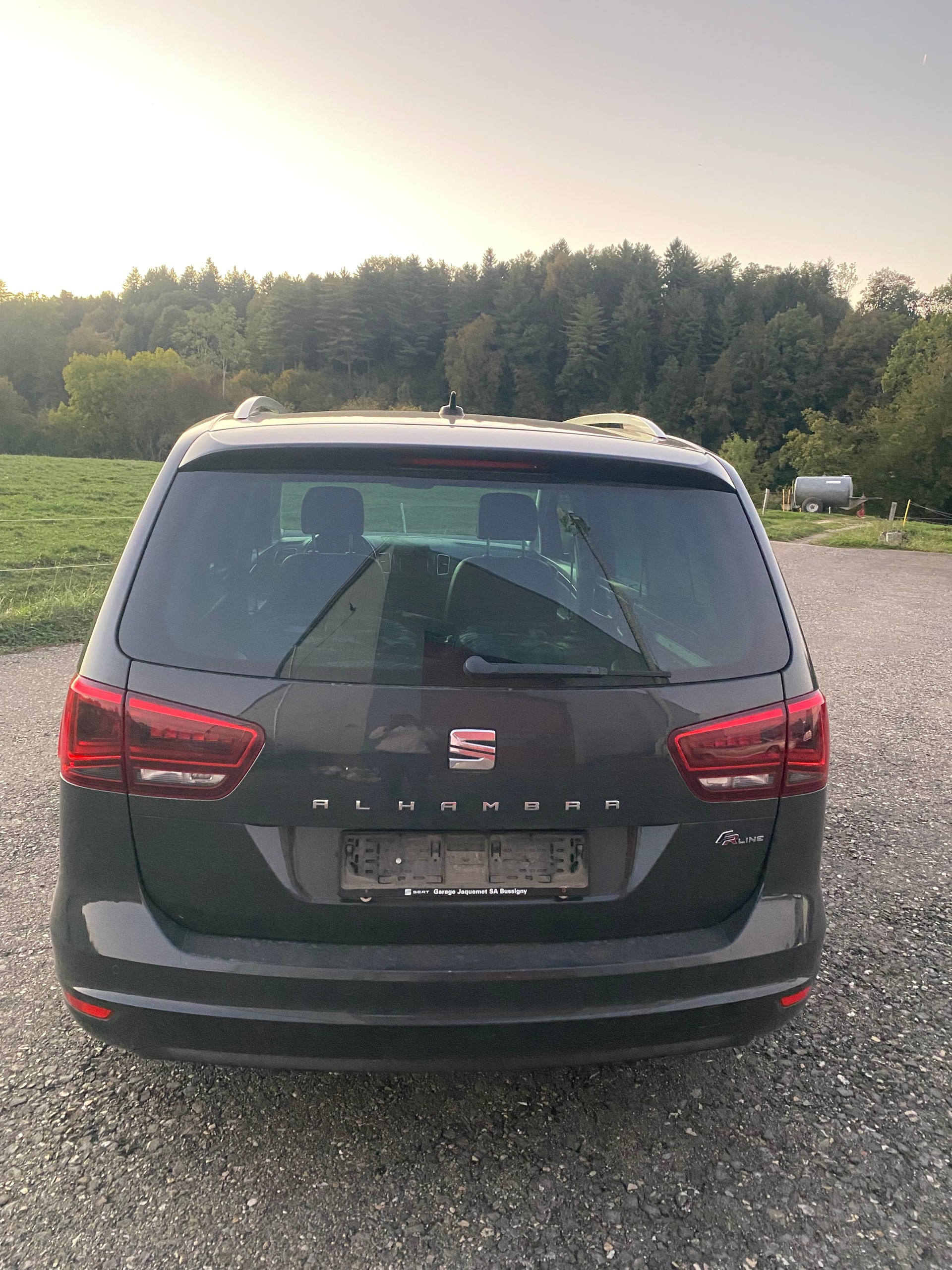 SEAT Alhambra 2.0 TSI FR Line DSG-image-3