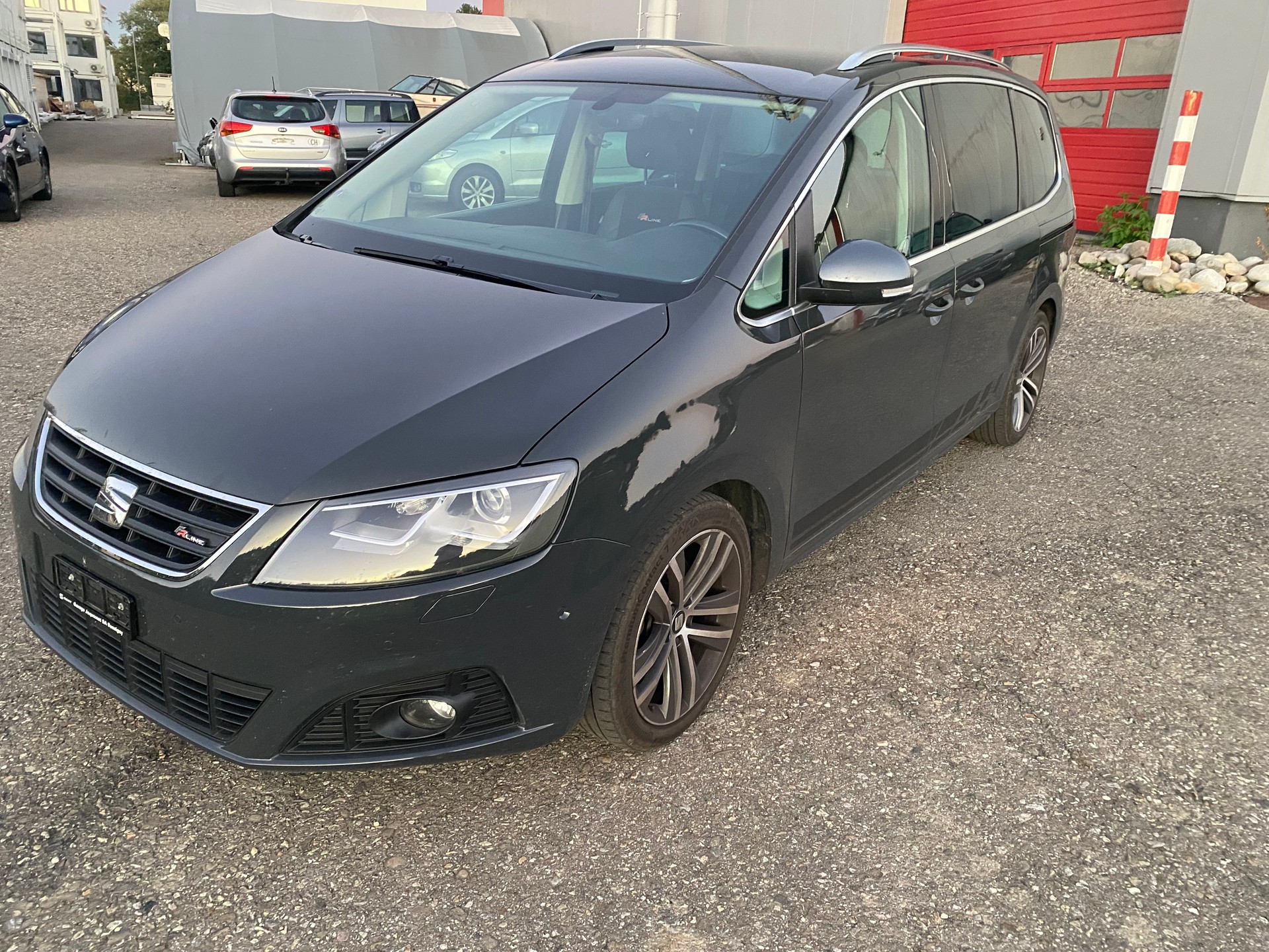 SEAT Alhambra 2.0 TSI FR Line DSG-image-2