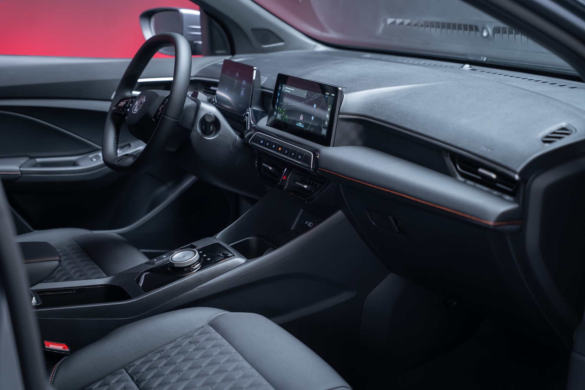 MG 3 1.5 Hybrid Luxury / 360°Kamera / Sitzheizung / Teilleder-image-20