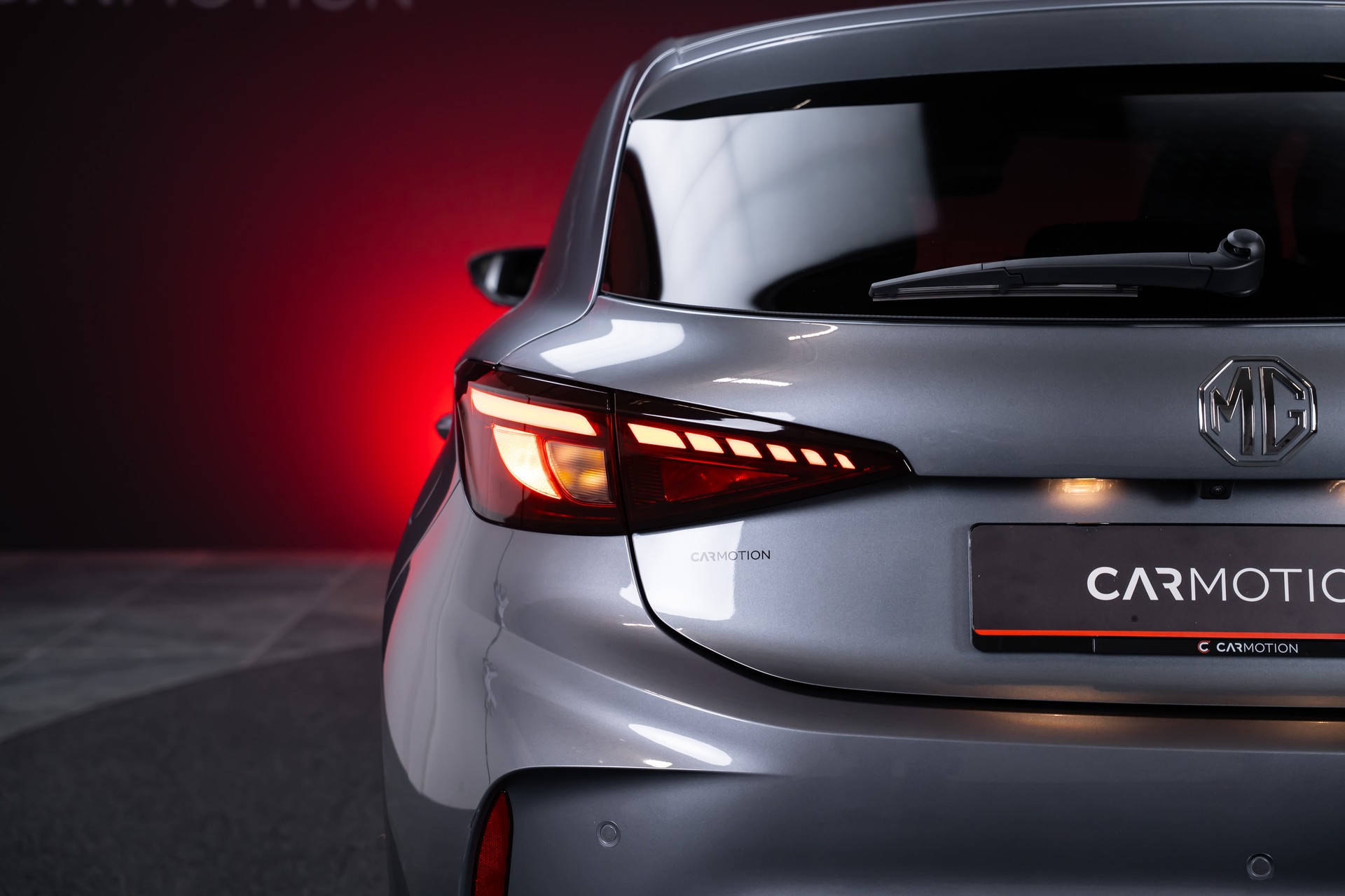 MG 3 1.5 Hybrid Luxury / 360°Kamera / Sitzheizung / Teilleder-image-7