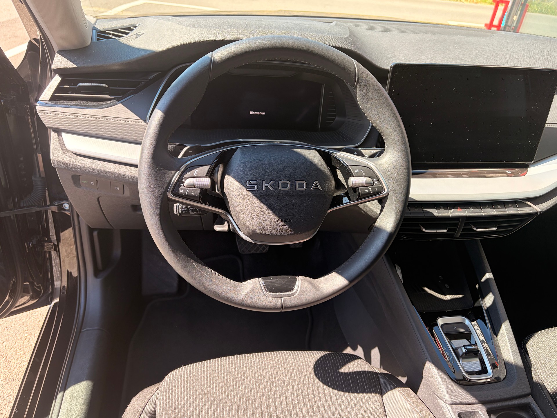 SKODA Octavia Combi 1.5 TSI mHEV DSG Selection-image-6