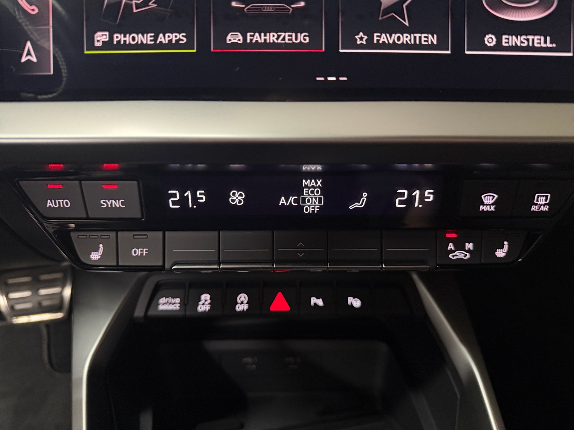 AUDI A3 Sportback 35 TFSI advanced S-tronic-image-18