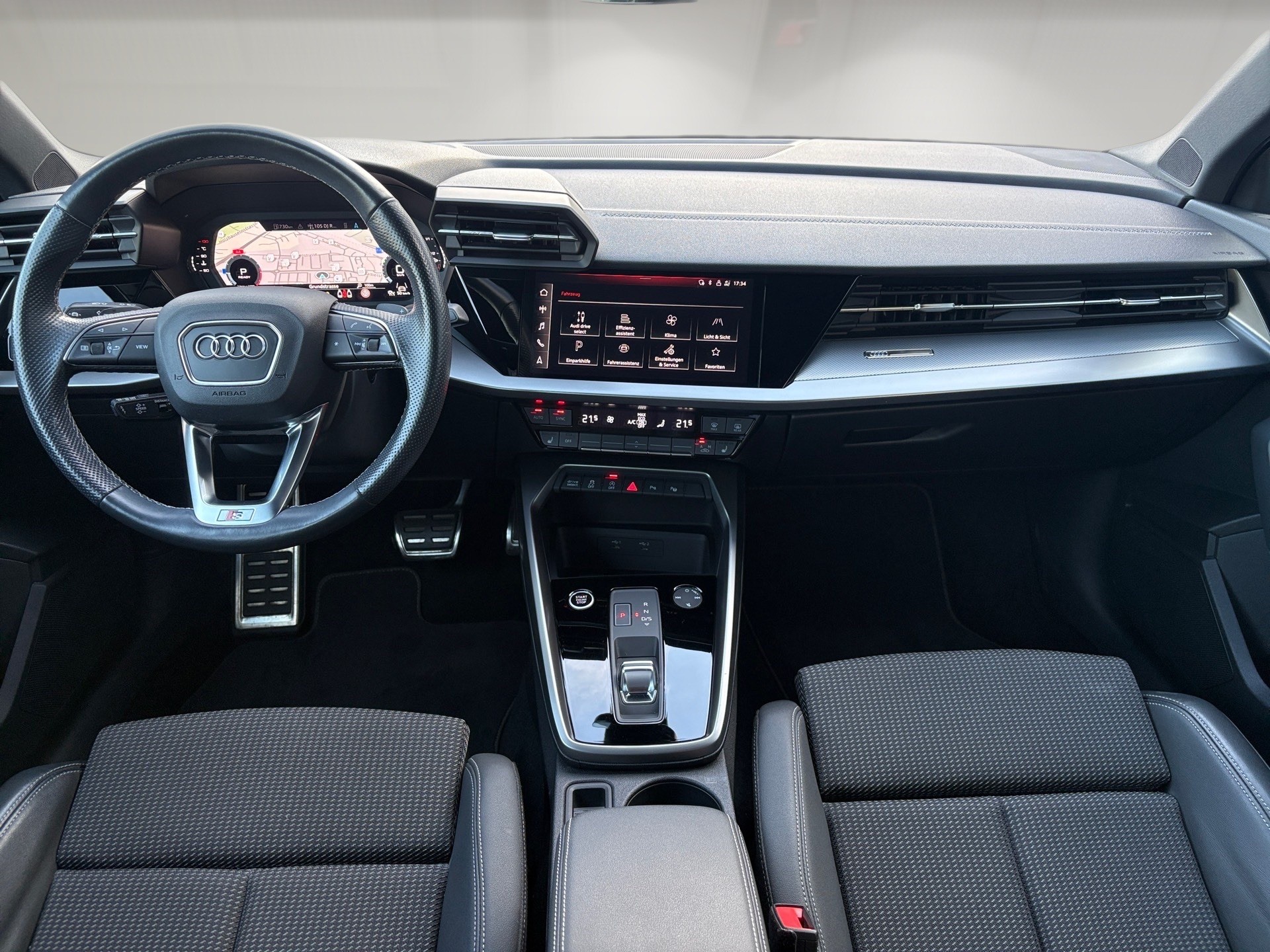AUDI A3 Sportback 35 TFSI advanced S-tronic-image-13