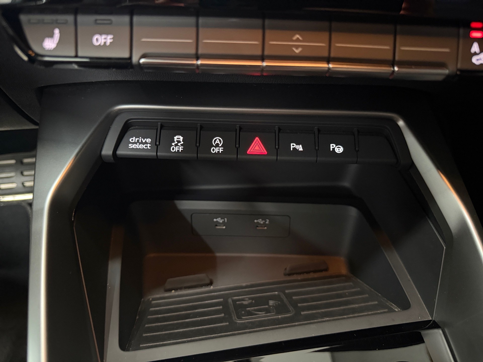 AUDI A3 Sportback 35 TFSI advanced S-tronic-image-19