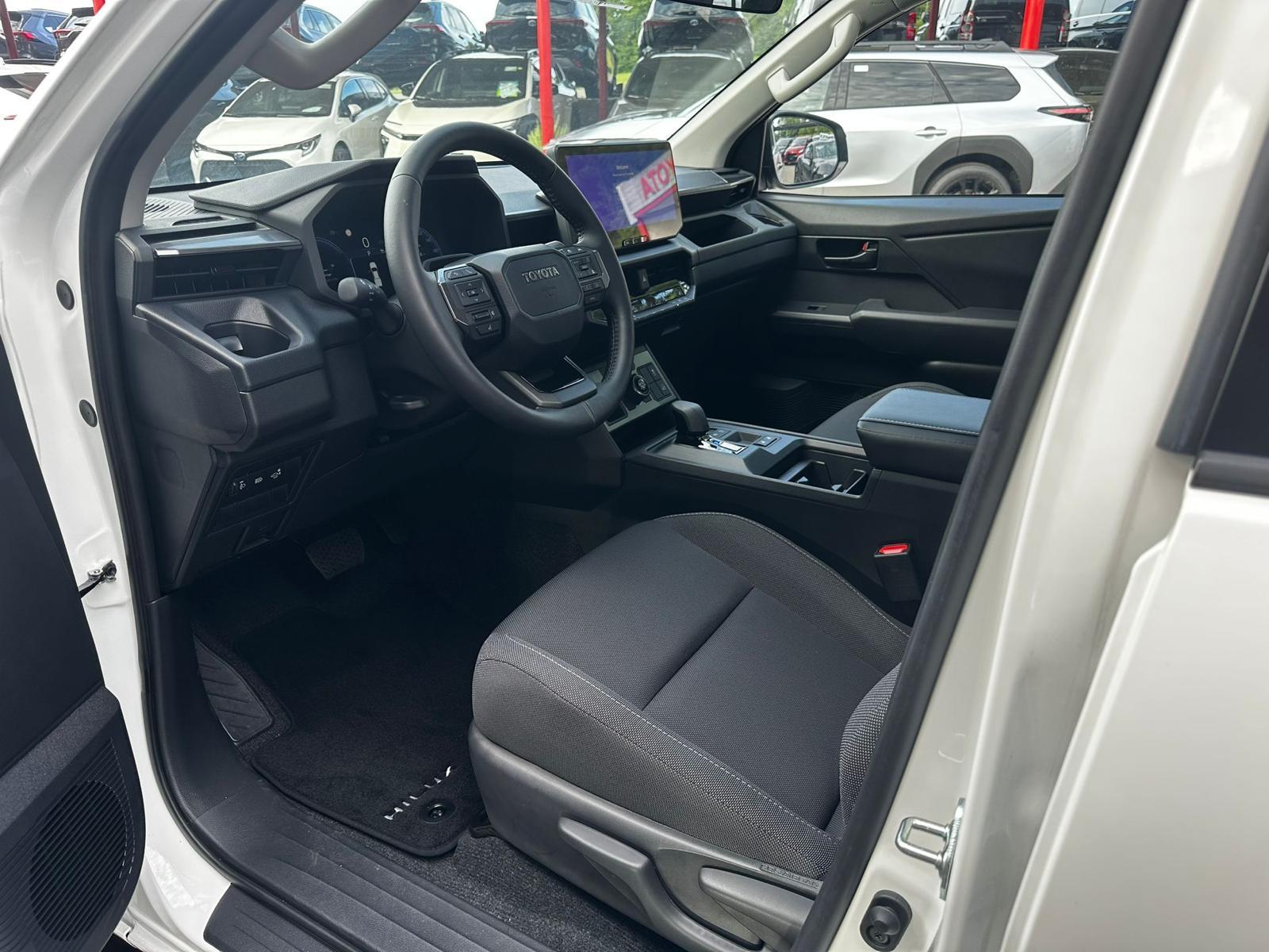 TOYOTA Hilux Double Cab.-Pick-up 59KWh Comfort-image-9