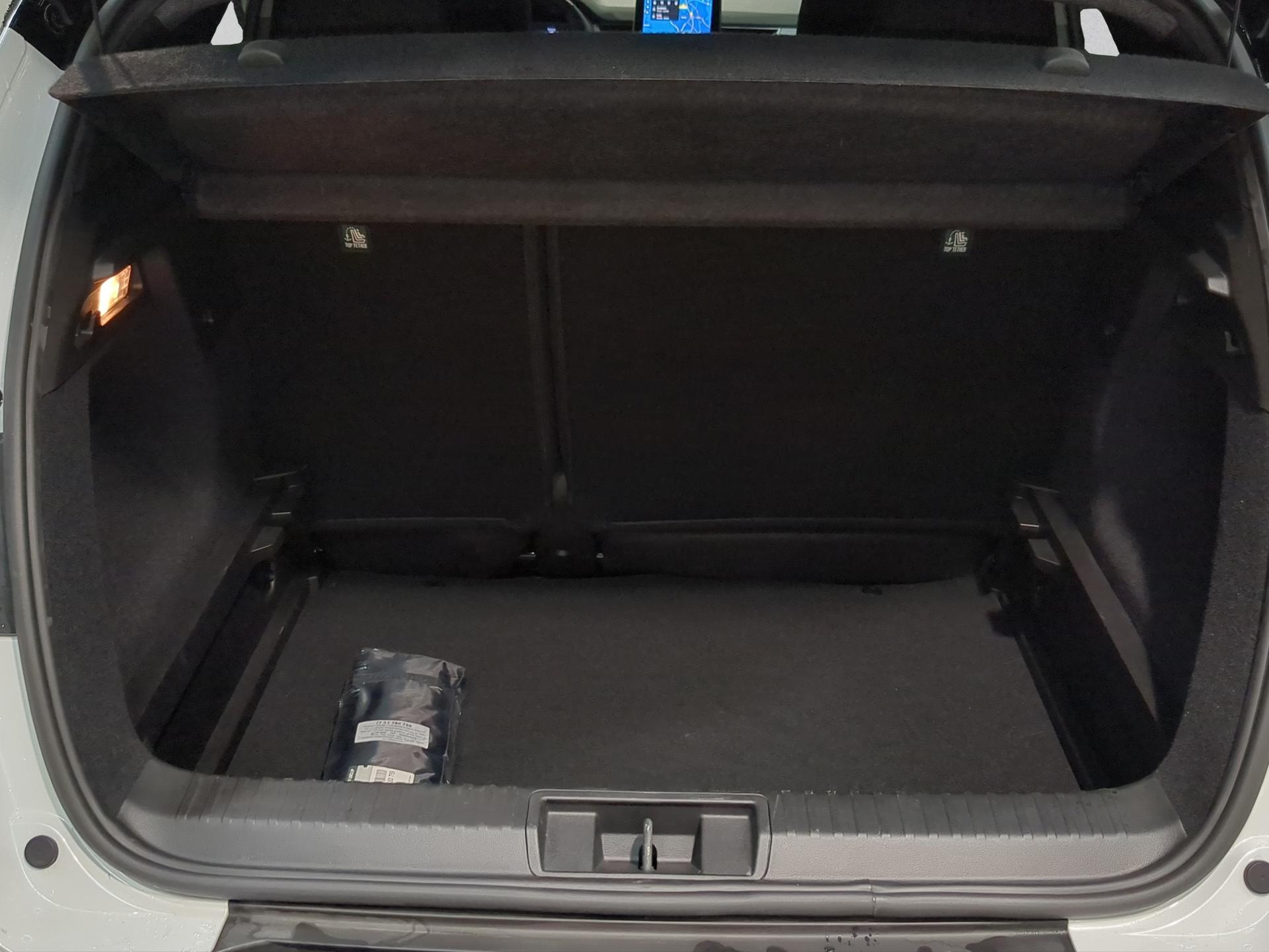 RENAULT Captur 1.3 TCe Techno EDC-image-13