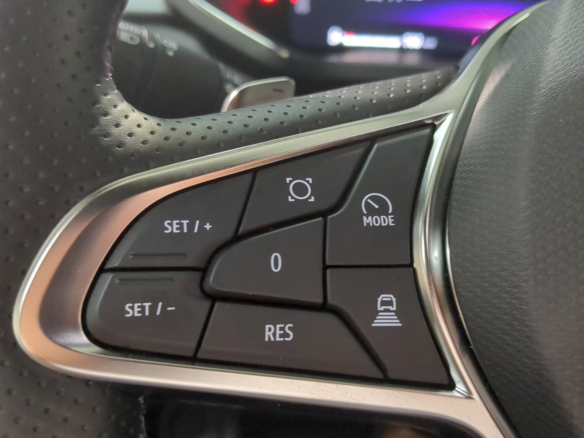 RENAULT Captur 1.3 TCe Techno EDC-image-18