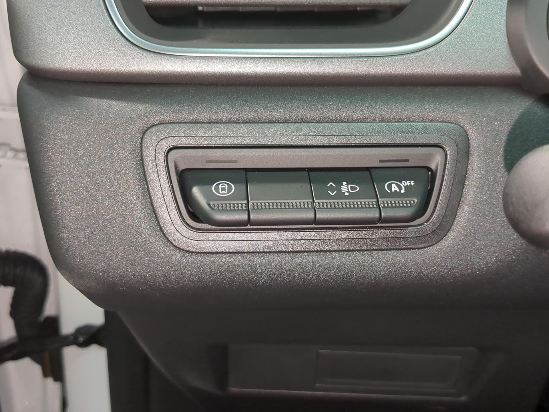 RENAULT Captur 1.3 TCe Techno EDC-image-16