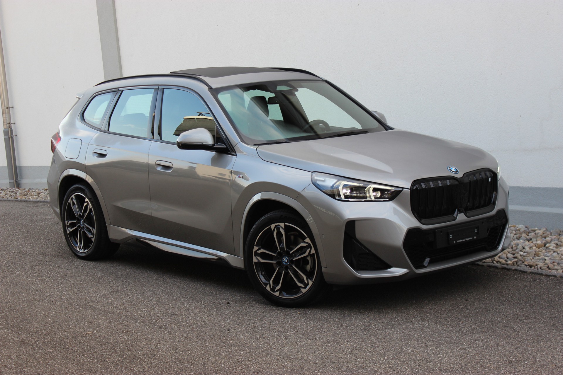 BMW iX1 xDrive 30 M Sport 🎉1.88%-LEASINGAKTION🎉-image-0