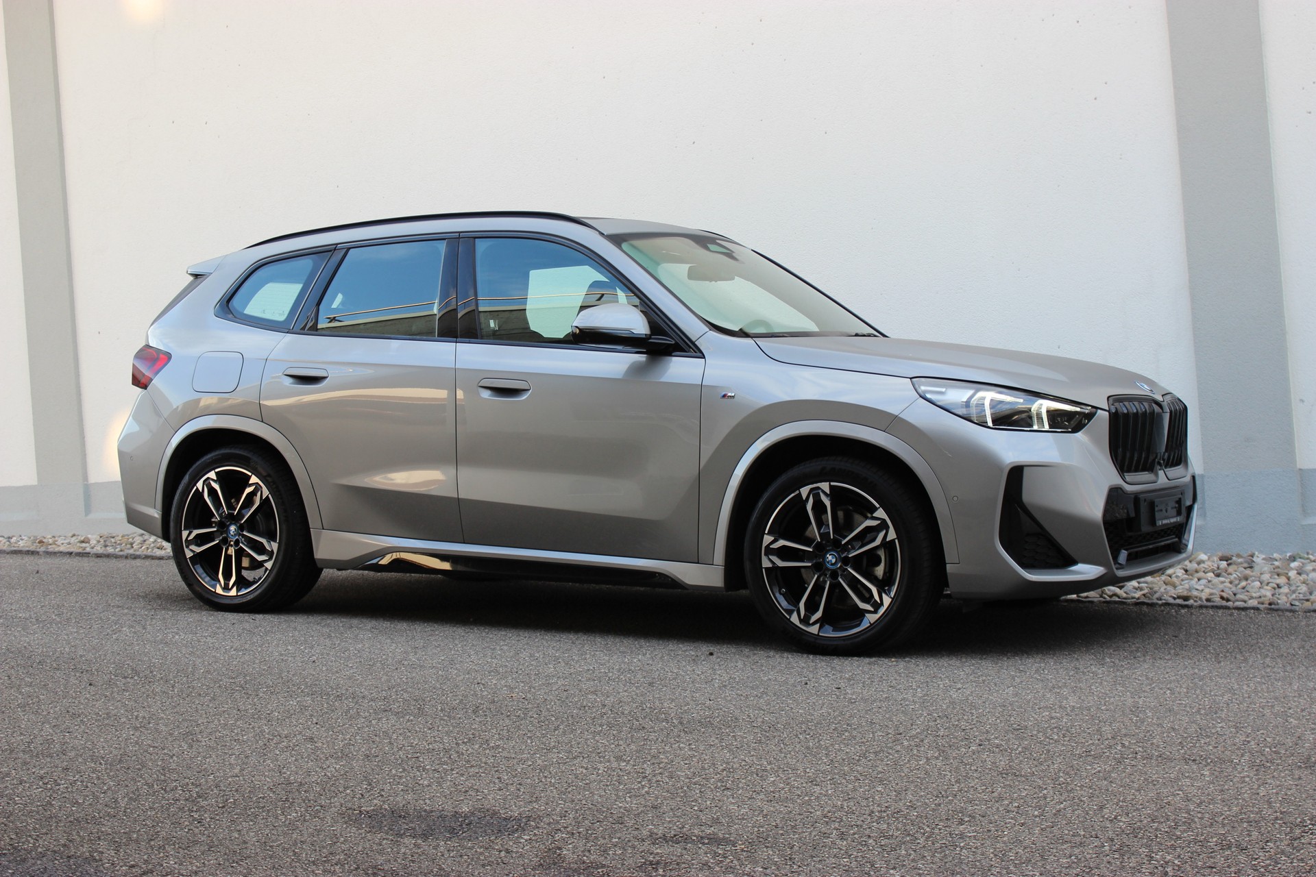 BMW iX1 xDrive 30 M Sport 🎉1.88%-LEASINGAKTION🎉-image-6