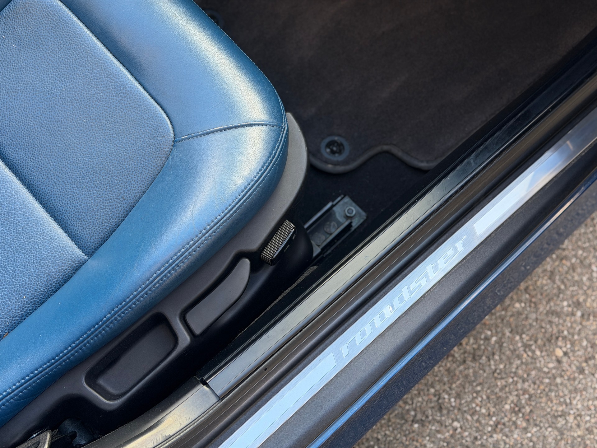 BMW Z3 2.0i Roadster-image-23