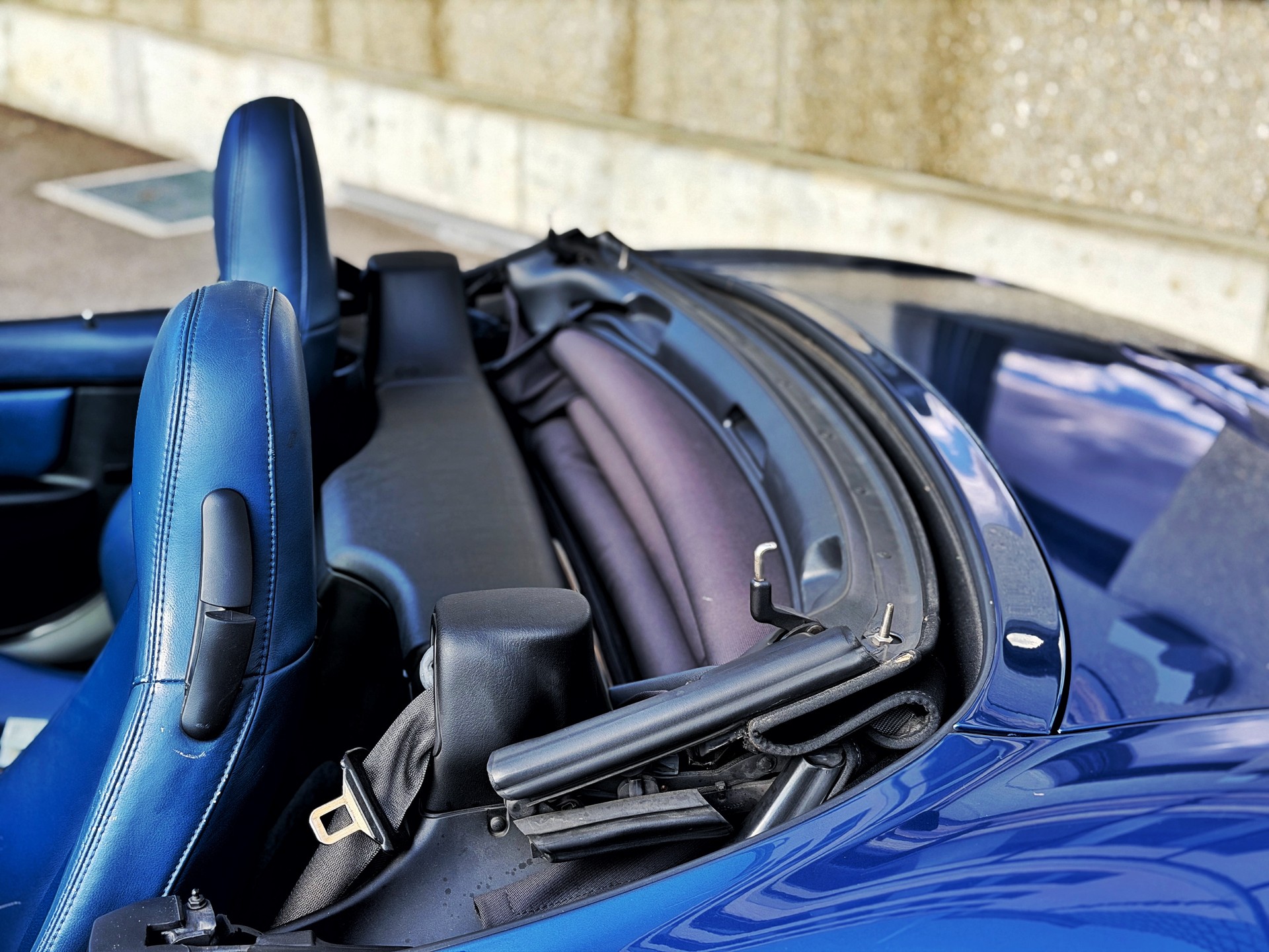 BMW Z3 2.0i Roadster-image-9