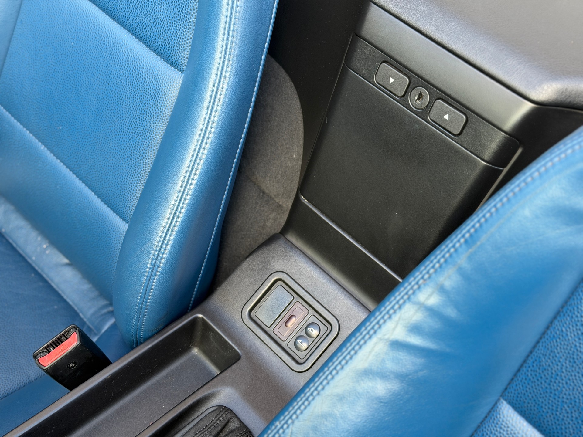 BMW Z3 2.0i Roadster-image-18