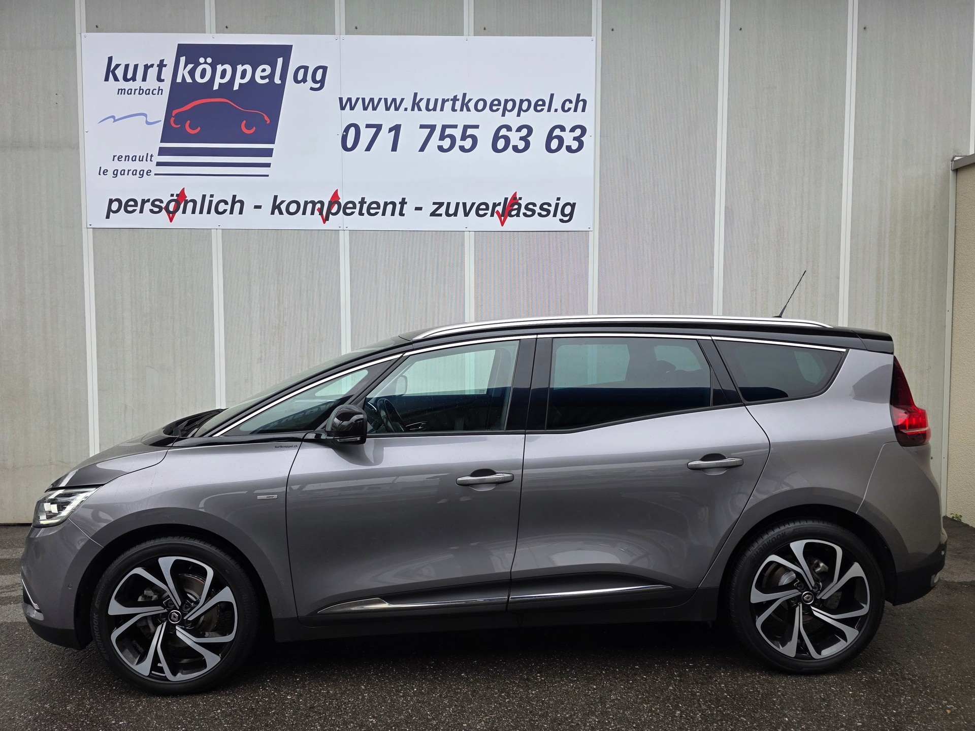 RENAULT Grand Scénic 1.2 16V Turbo Bose-image-0