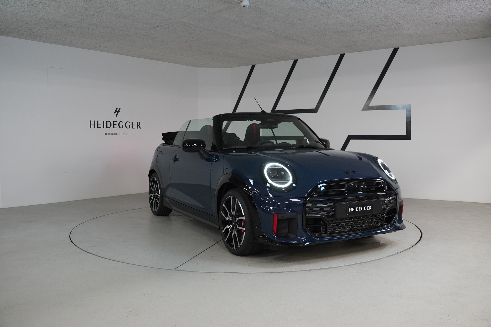 MINI Cooper John Cooper Works Cabriolet DKG-image-8