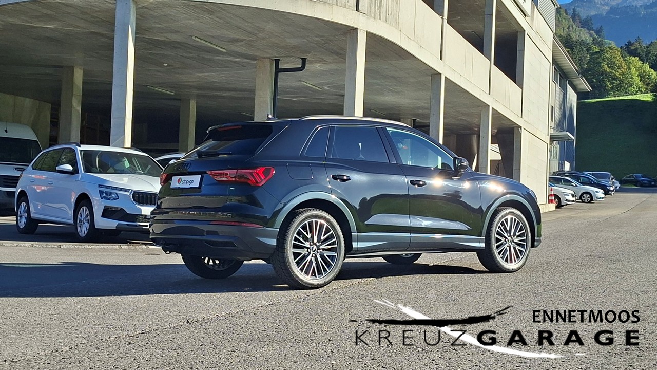 AUDI Q3 35 TFSI advanced Attraction S-tronic *Anhängerkupplung+8-fach bereift m. Pneu*-image-4