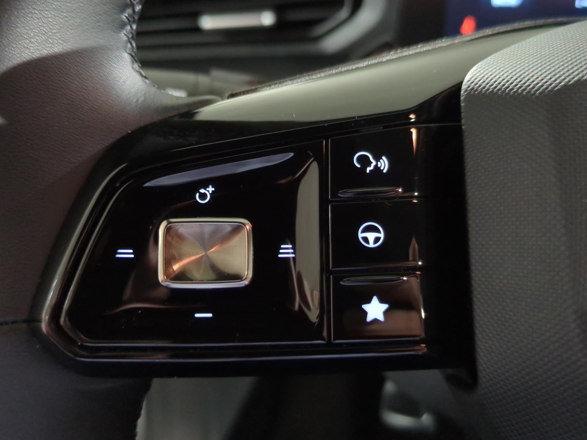 MG 3 1.5 Hybrid Luxury Aut.-image-17