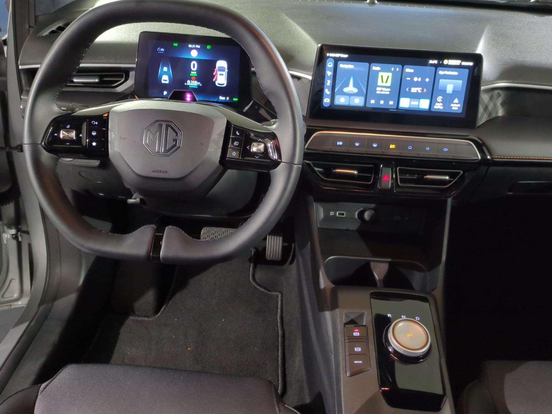 MG 3 1.5 Hybrid Luxury Aut.-image-13