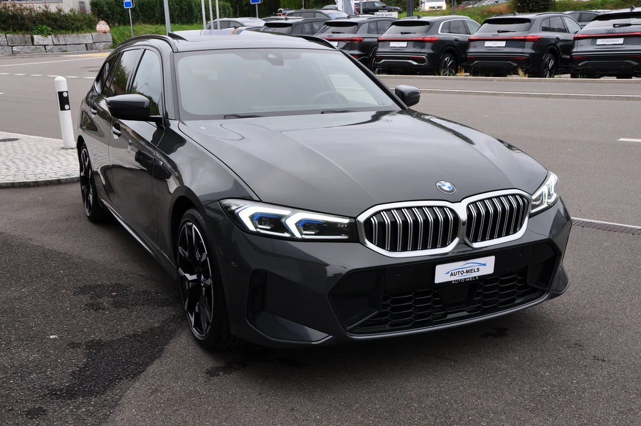 BMW 330i Touring xDrive Steptronic M Sport Pro-image-11