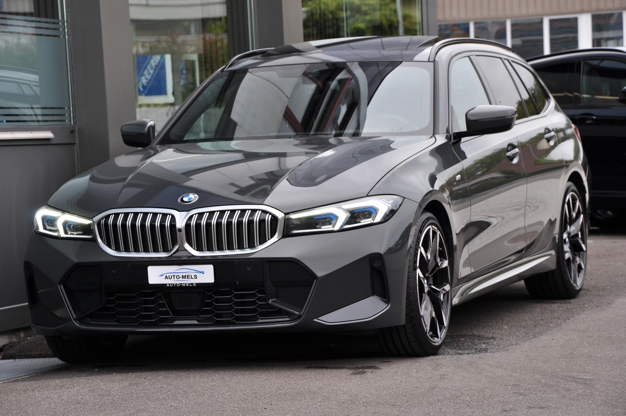 BMW 330i Touring xDrive Steptronic M Sport Pro-image-5