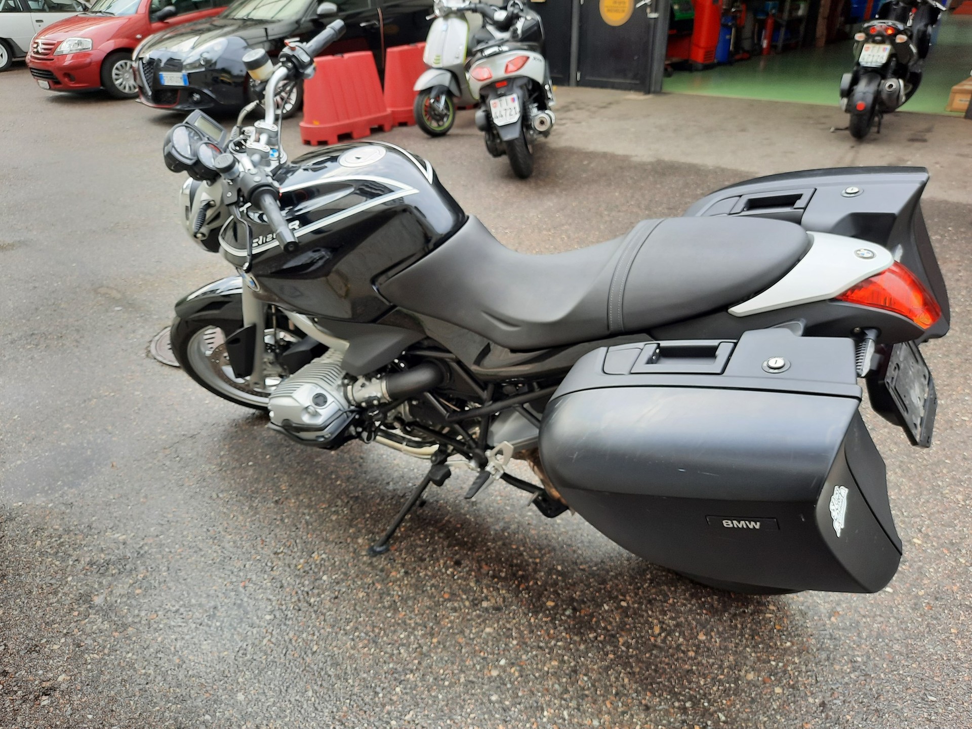 BMW R 1200 R-showroom-element-3