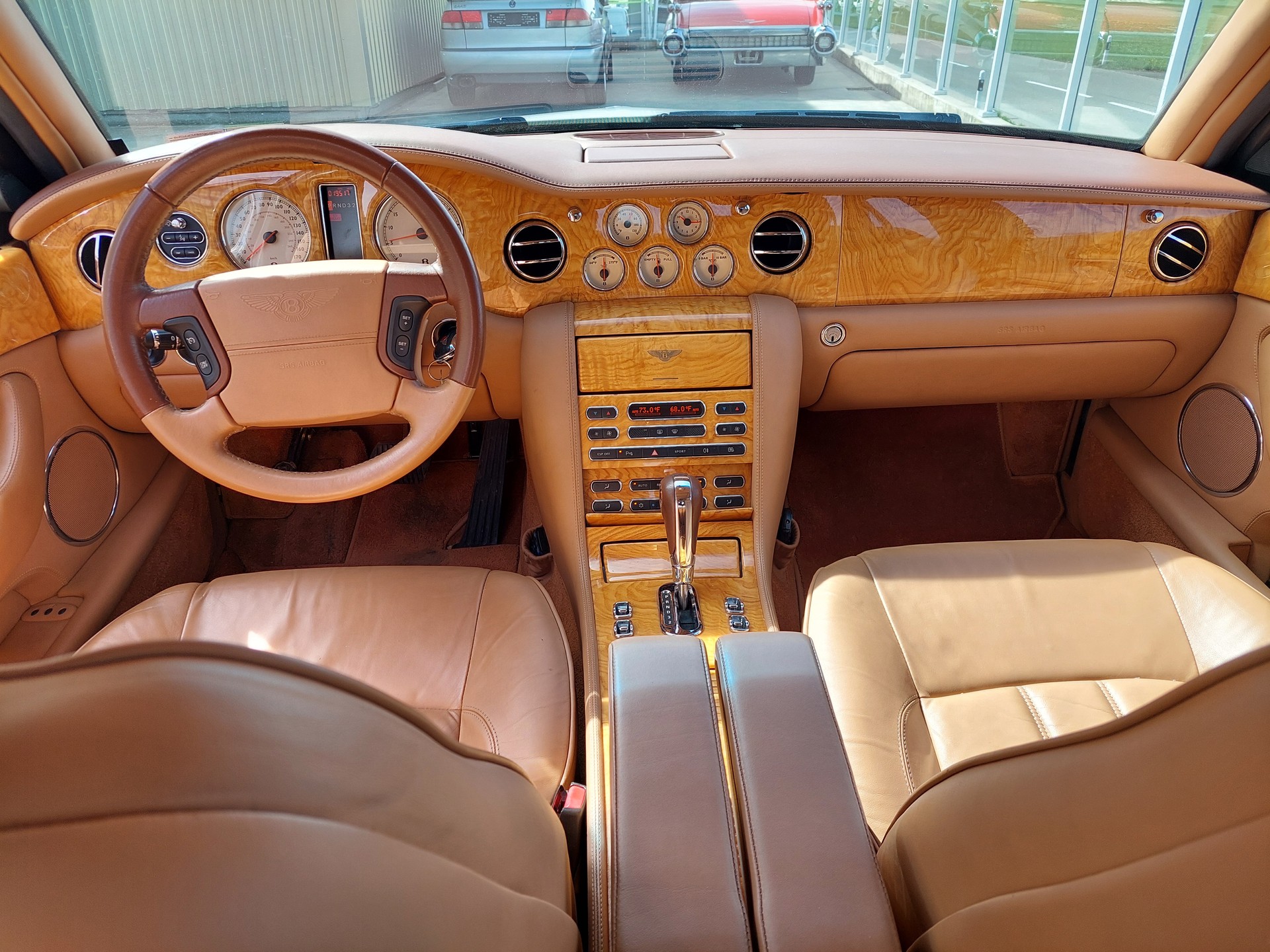 BENTLEY Arnage T-image-4