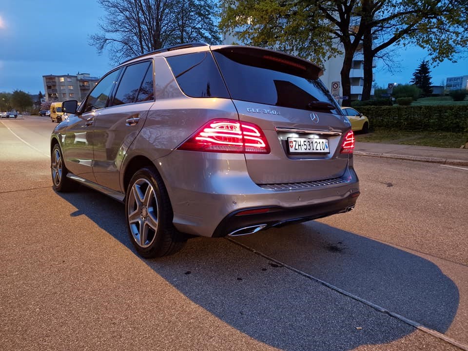 MERCEDES-BENZ GLE 350 d 4Matic 9G-Tronic-image-2