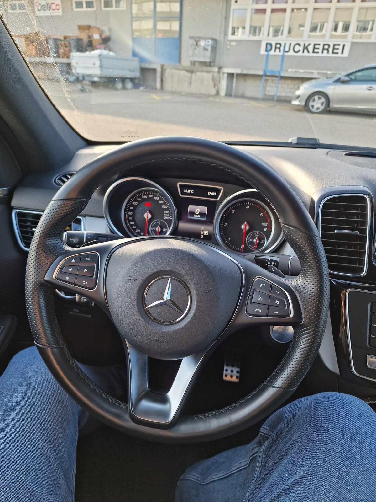 MERCEDES-BENZ GLE 350 d 4Matic 9G-Tronic-image-7