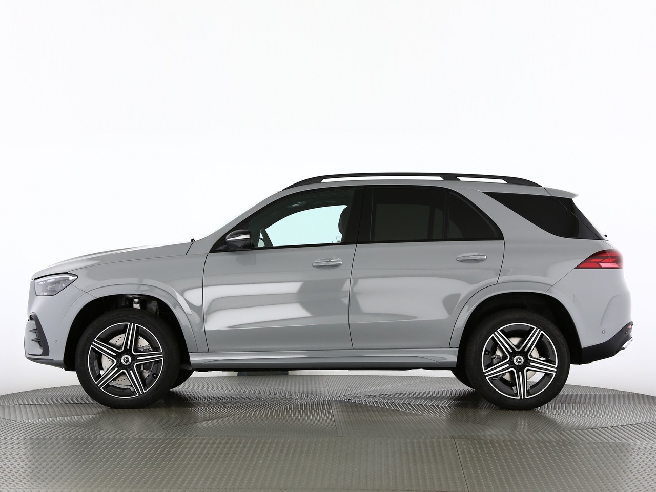 MERCEDES-BENZ GLE 450 d 4Matic 9G-Tronic-showroom-element-1