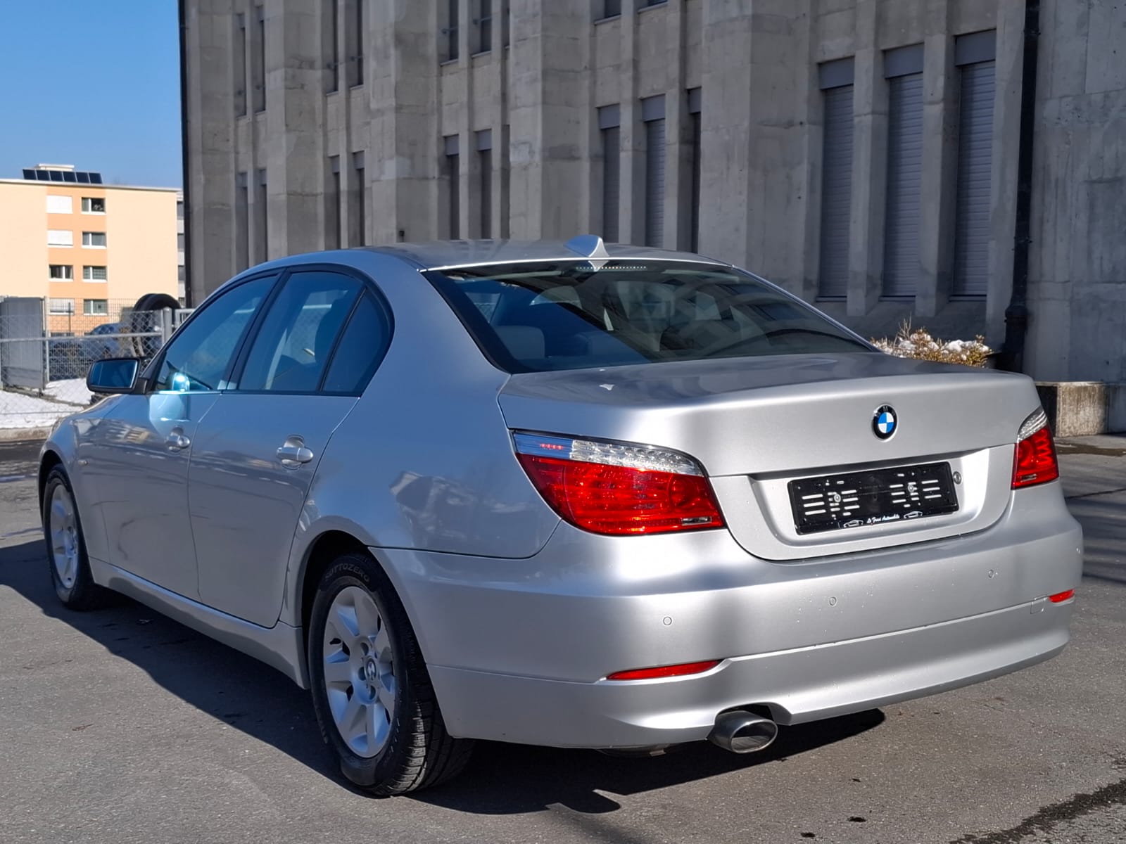 BMW 520d Steptronic-image-2