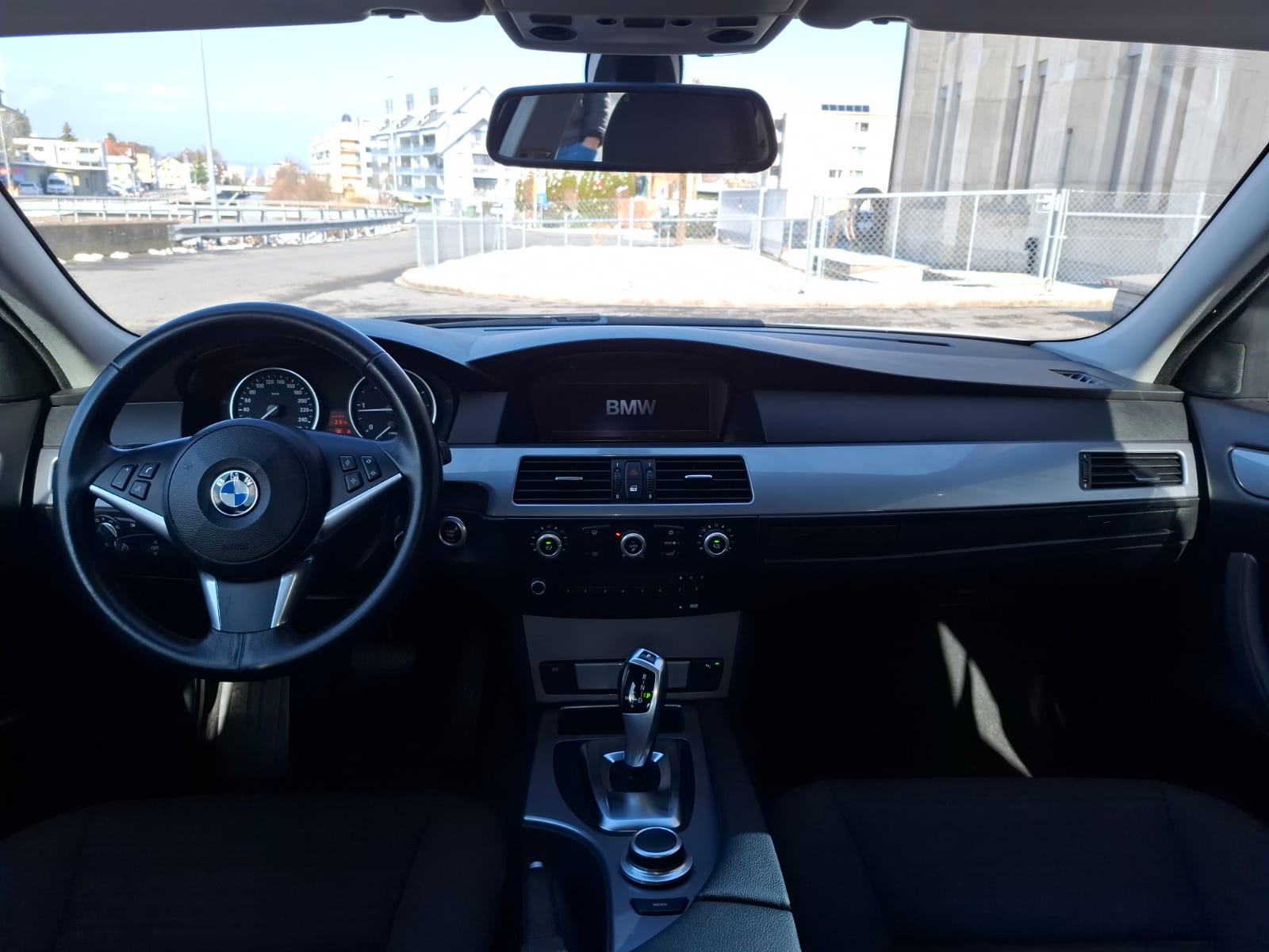 BMW 520d Steptronic-image-8