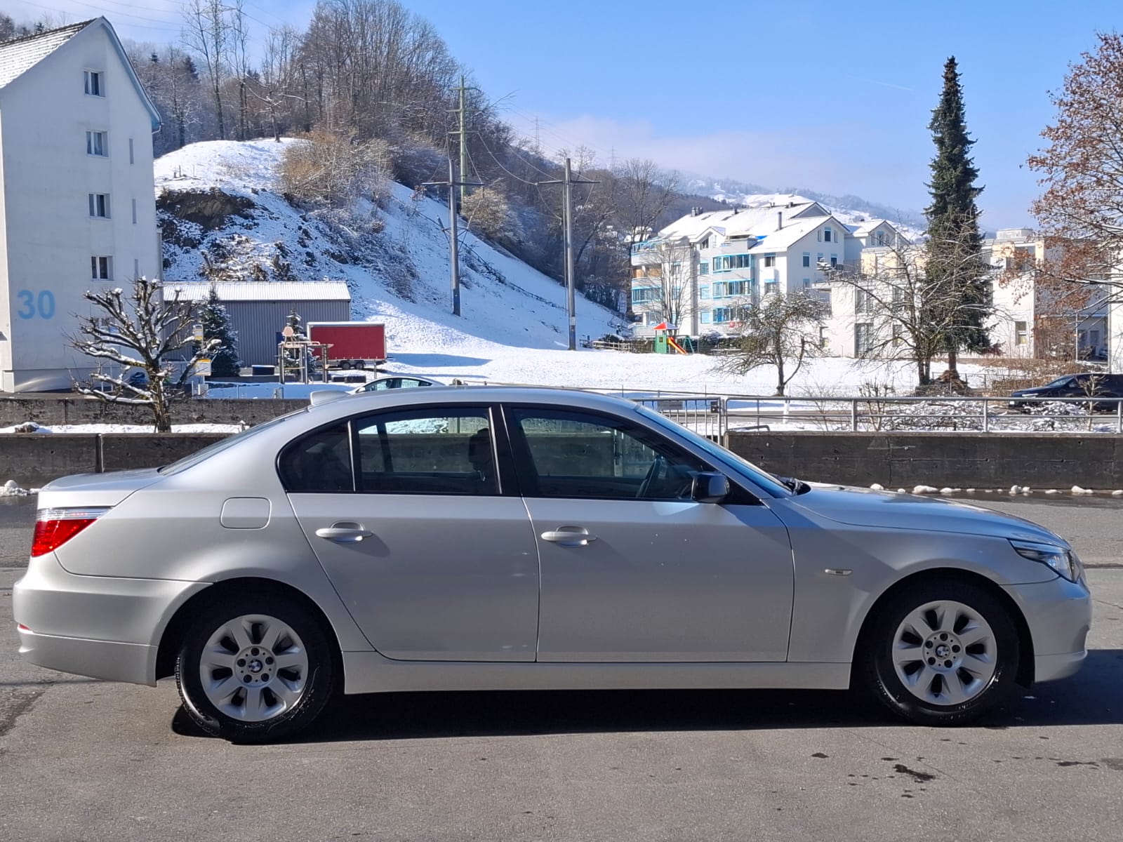 BMW 520d Steptronic-image-4