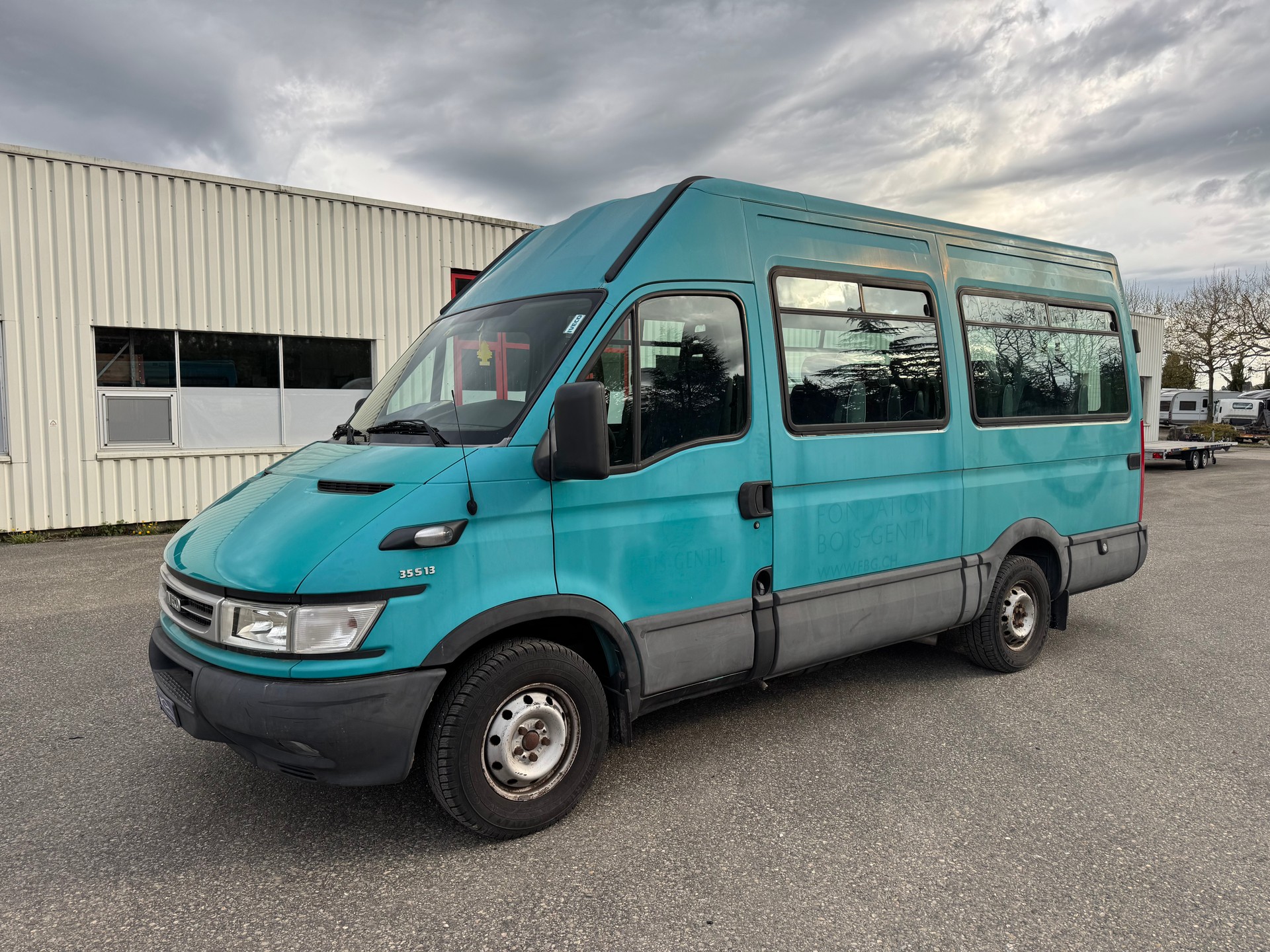IVECO 35S13 Daily-image-1