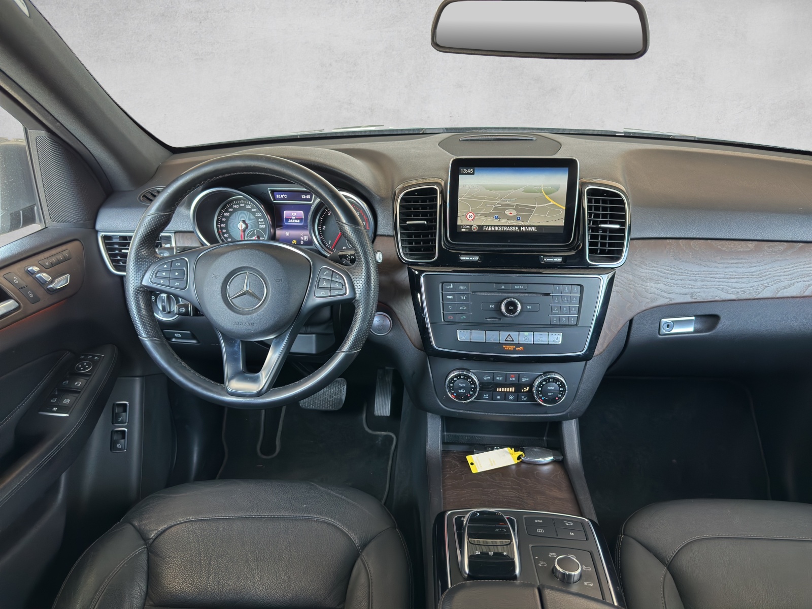 MERCEDES-BENZ GLE 350 d 4Matic 9G-Tronic-image-8