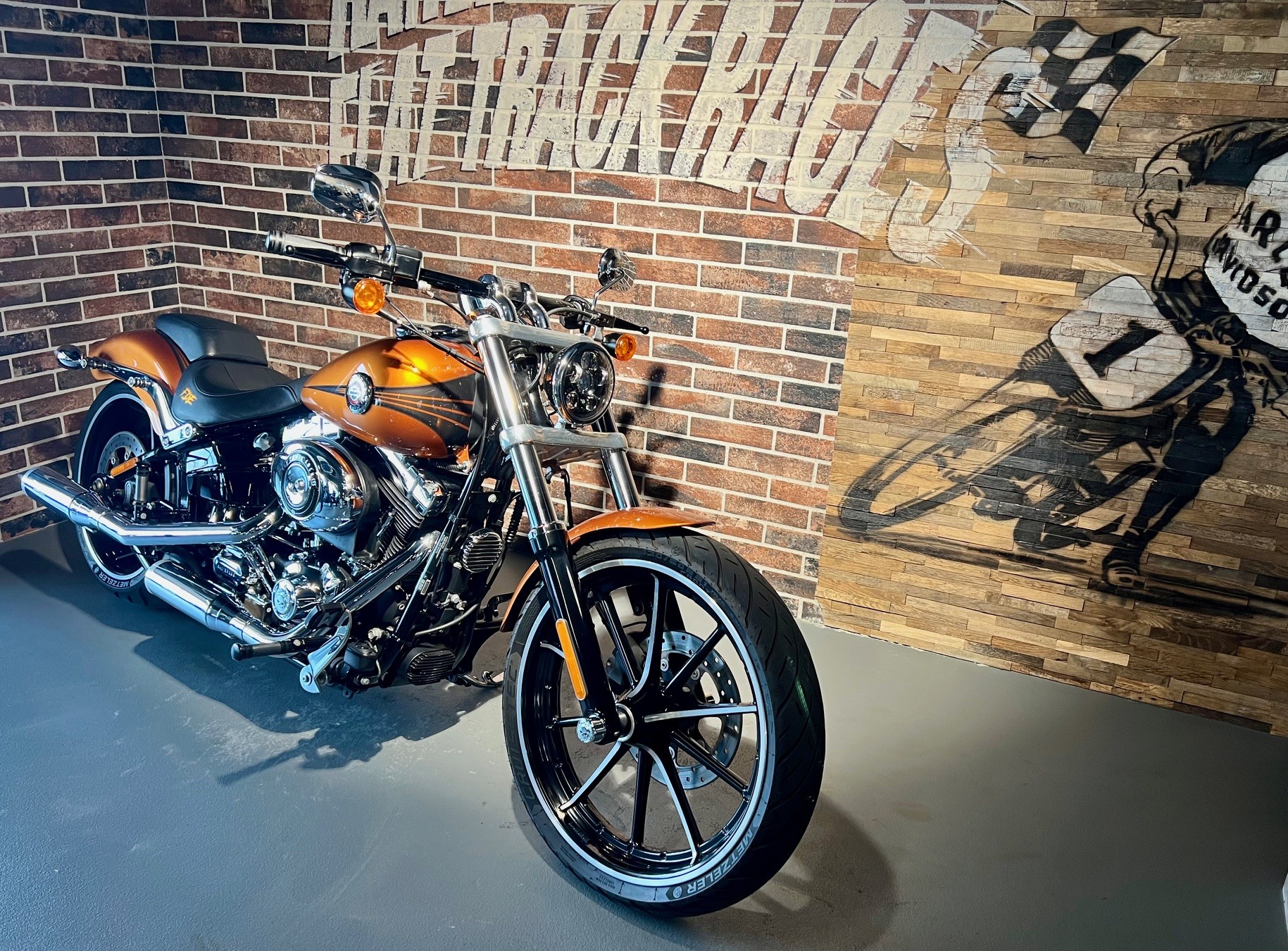 HARLEY-DAVIDSON FXSB Breakout 103 ABS-image-4