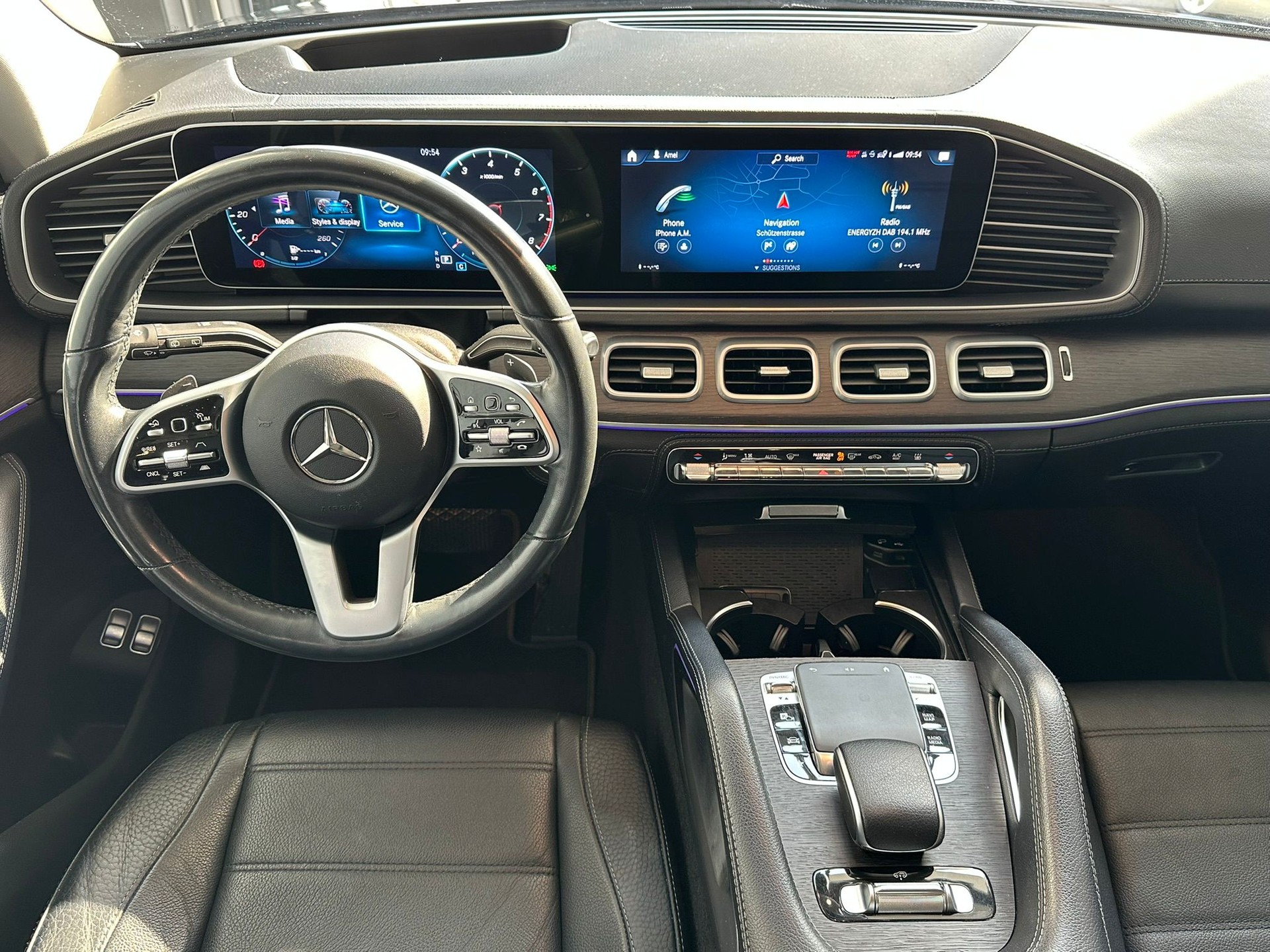 MERCEDES-BENZ GLE 450 4Matic AMG Line 9G-Tronic-image-12