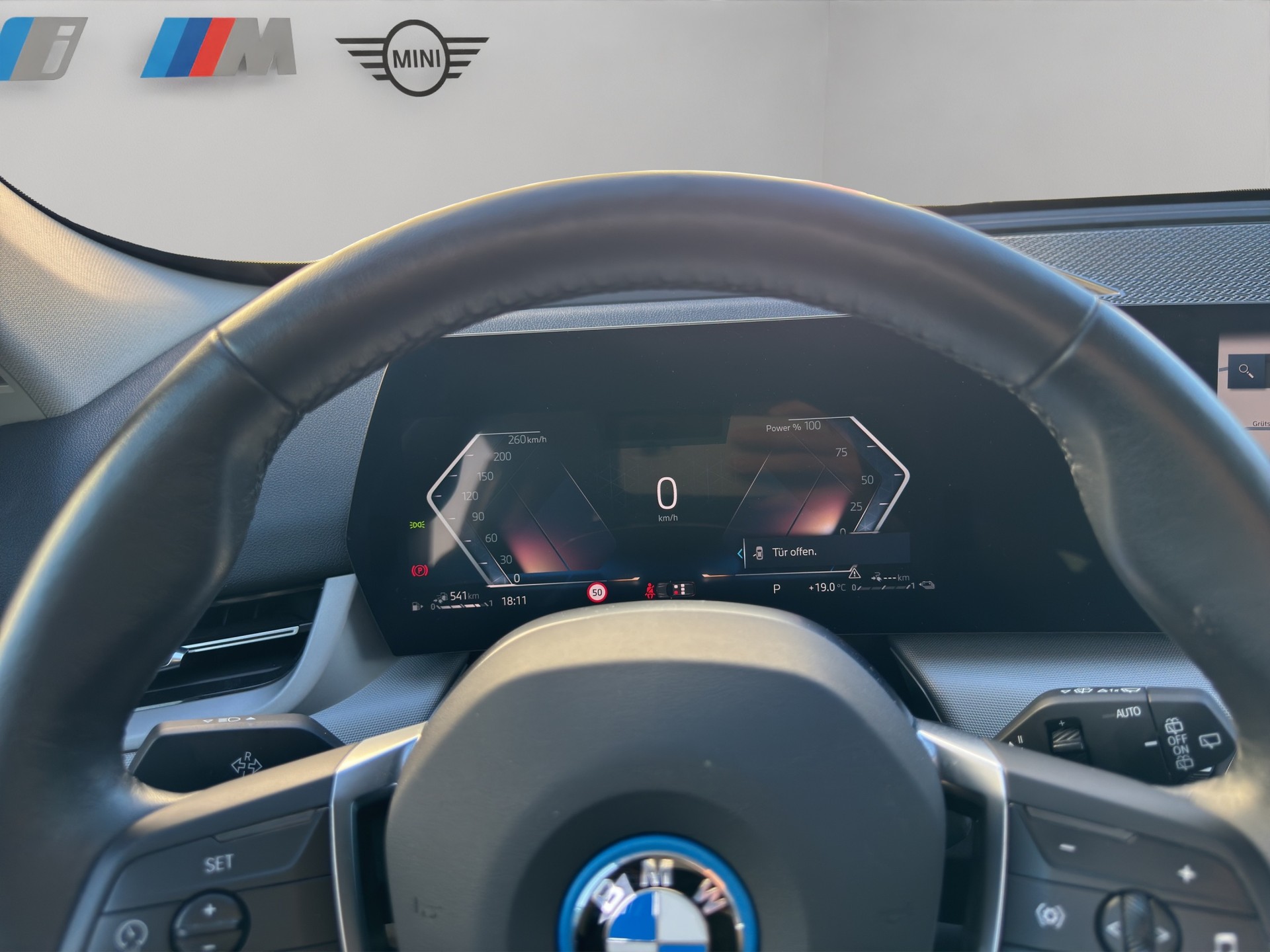 BMW X1 xDrive 30e-image-13