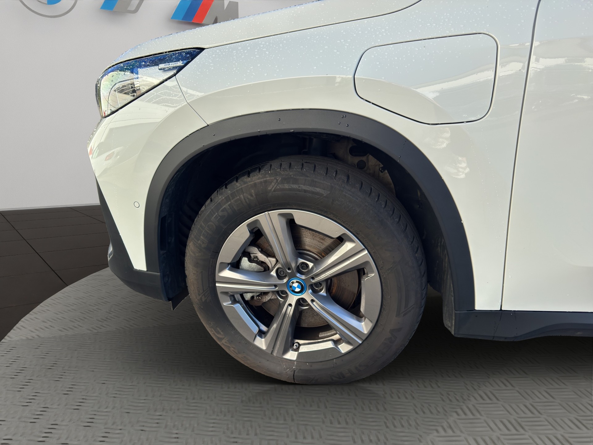BMW X1 xDrive 30e-image-8