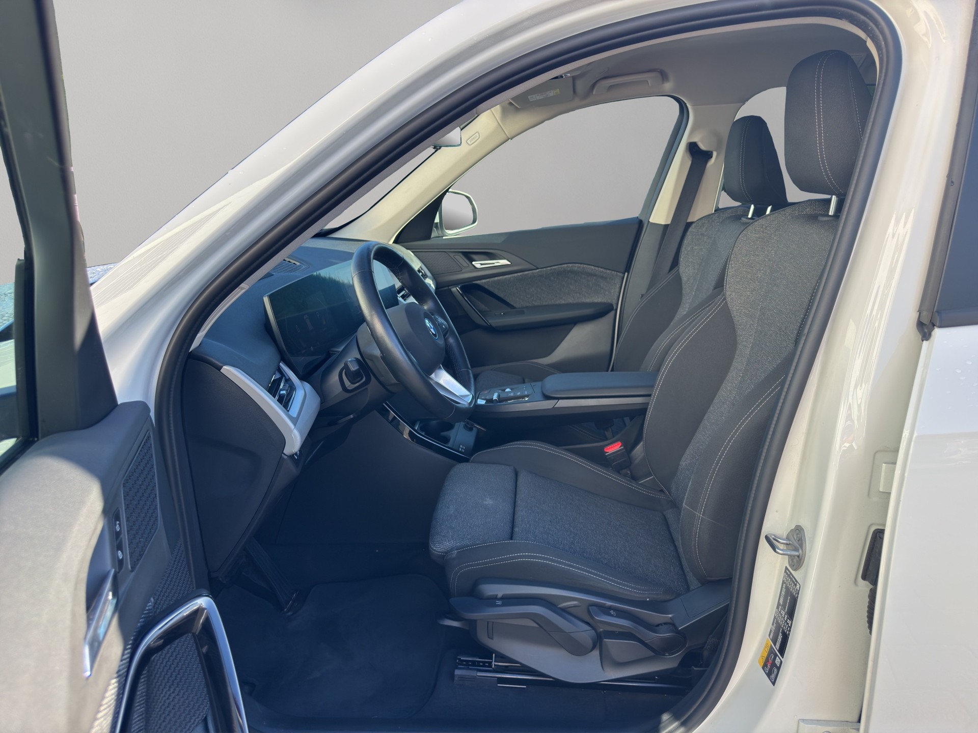 BMW X1 xDrive 30e-image-14