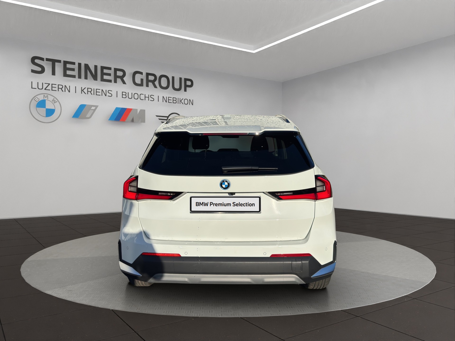 BMW X1 xDrive 30e-image-3