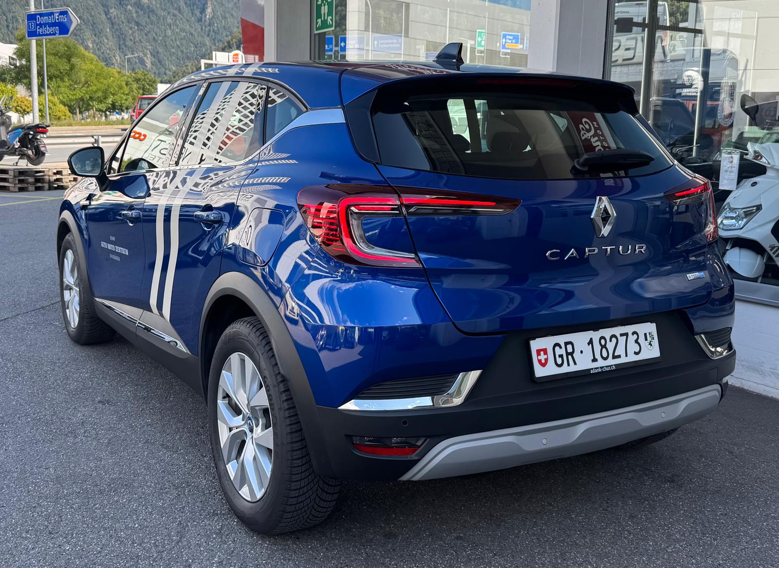 RENAULT Captur 1.6 E-Tech 160 Intens DHT-image-3