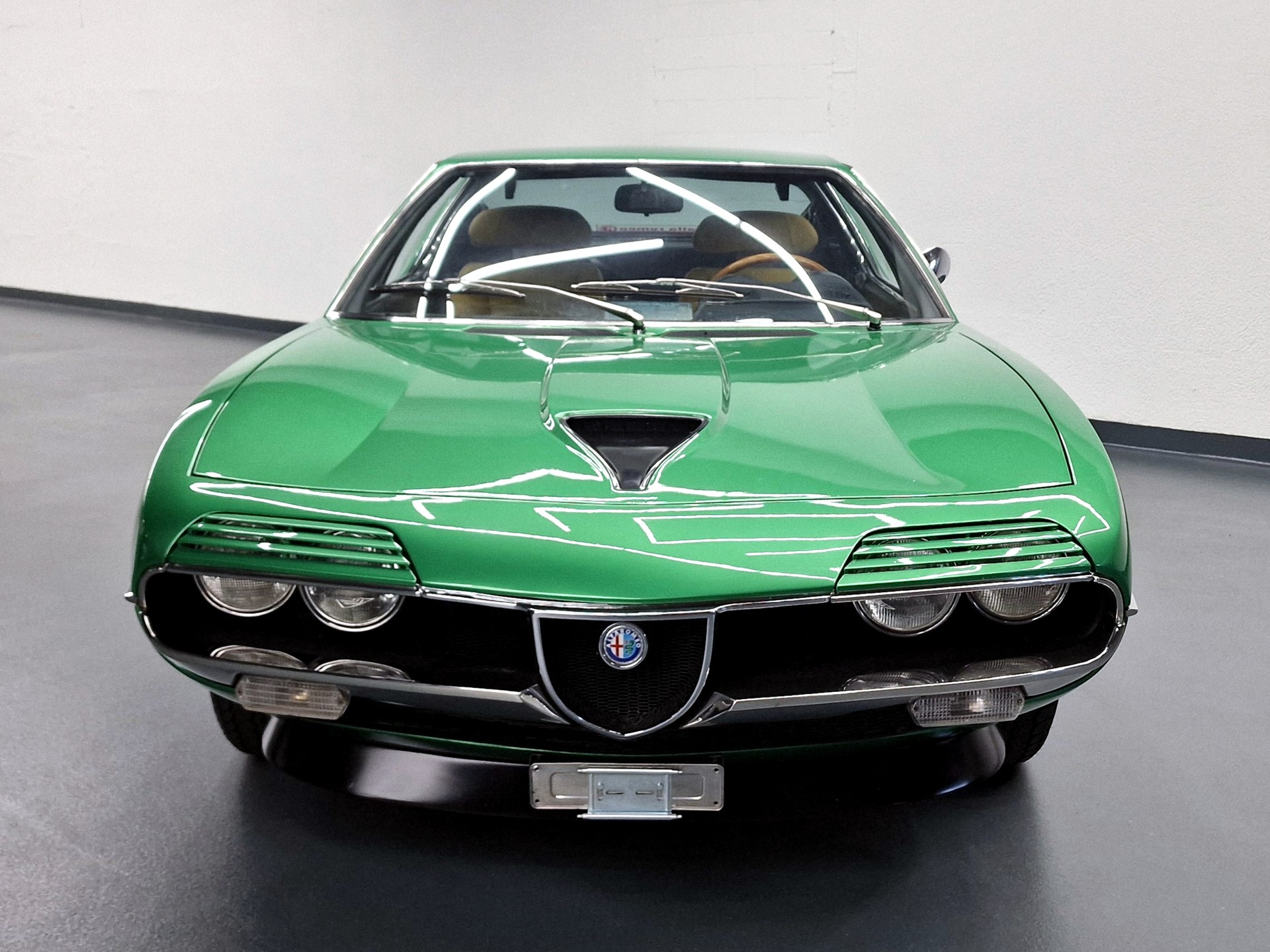 ALFA ROMEO Montreal-image-3