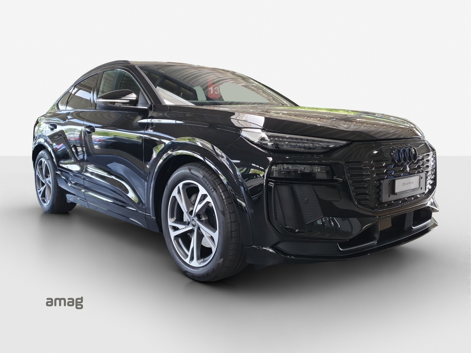 AUDI Q6 Sportback e-tron quattro-image-6
