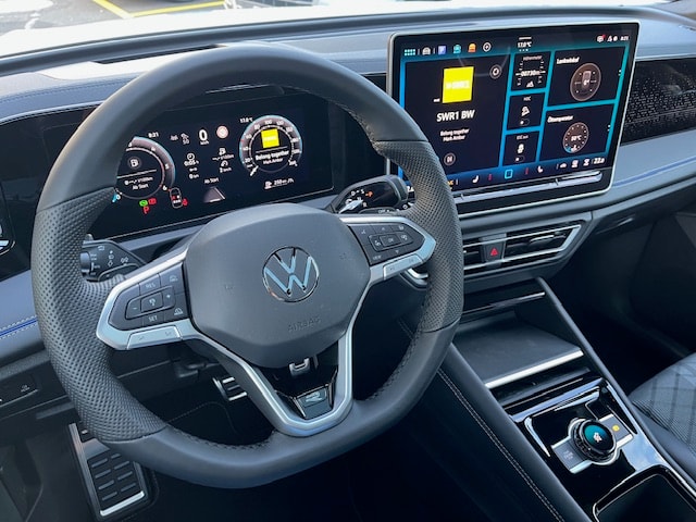 VW Tiguan 2.0 TDI SCR R-Line 4Motion DSG-image-5