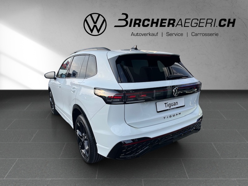 VW Tiguan 2.0 TDI SCR R-Line 4Motion DSG-image-2